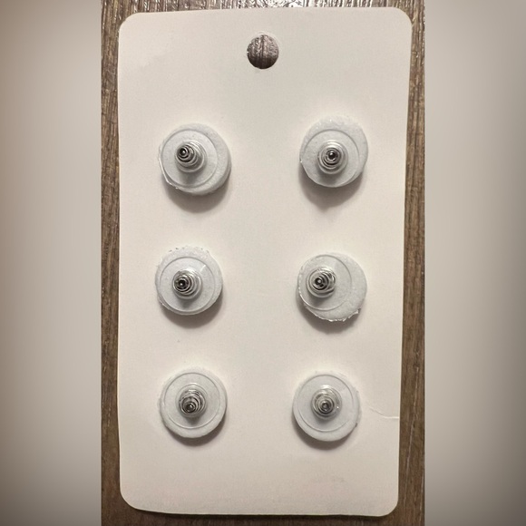 Baseball/ Sidtball stud Earrings NWOT - Picture 3 of 5